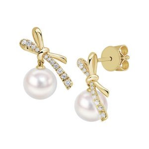 Pearl and diamond earrings