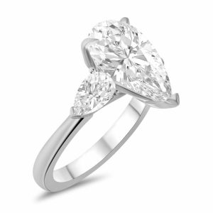 Three stone all pear shape diamond ring 4.46ct