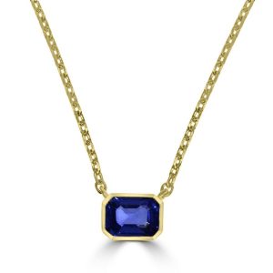 Sapphire pendant in yellow gold